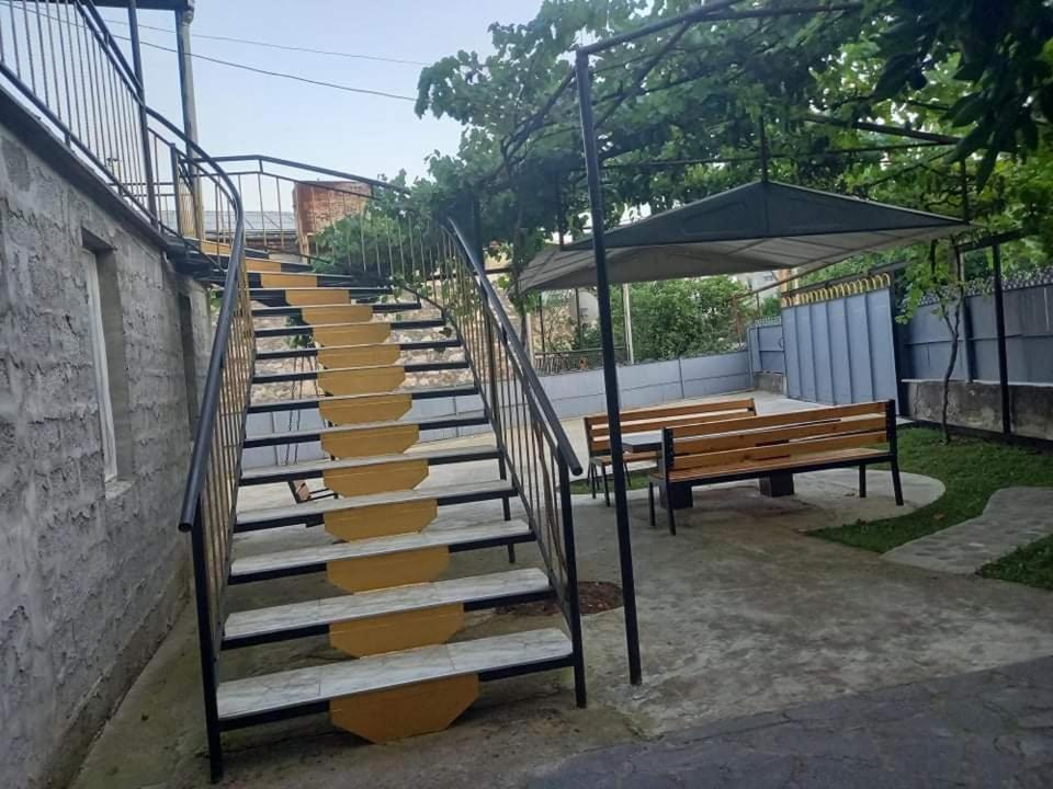 Guest House Fazisi كوتايسي المظهر الخارجي الصورة